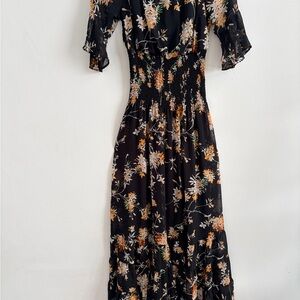 Chic Floral Black Maxi Dress